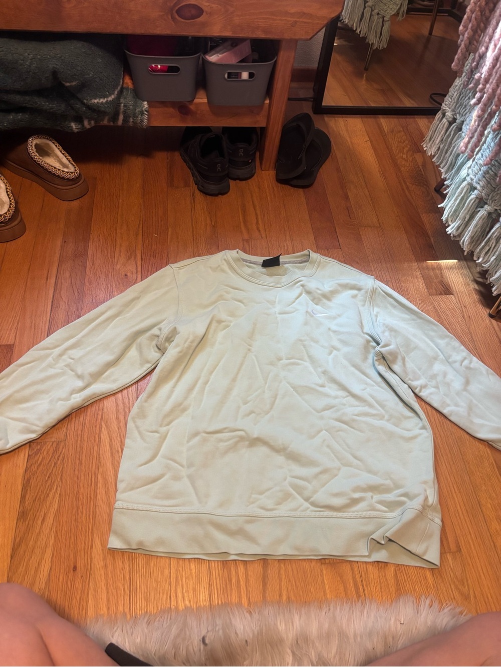 Nike Men's Crewneck Sweatshirt in Light Sage